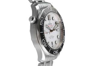 Thumbnail von Omega Seamaster Diver 300 M Automatic Men's Watch 210.30.42.20.04.001 B&P 2019
