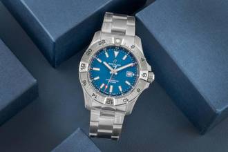 Thumbnail von Breitling Avenger Automatic GMT 44 Steel Automatic Ref. A32320101B1A1 B&P New