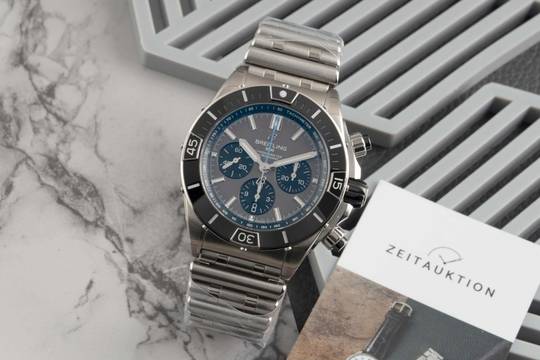  Breitling Chronomat Super Chronomat B01 44 Titan Automatik Ref. EB0136251M1E1 B&P New 