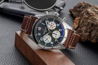 Thumbnail von Breitling Classic AVI Chronograph 42 Curtiss Warhawk Steel Ref A233802A1L1X1 B&P