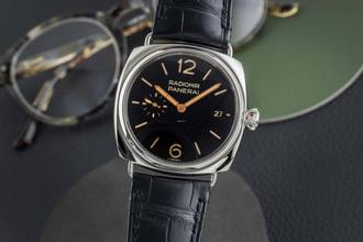 Panerai Radiomir 1940 3 Days Automatic Steel Automatic Men's Watch Ref. PAM01572 B&P 2026