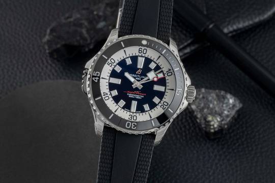  Breitling Superocean 46 Automatic 46 Stahl Automatik Ref. A17378211B1S1 B&P New 