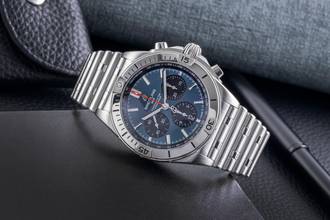 Thumbnail von Breitling Chronomat 42 B01 42 Chronograph Automatic Ref. AB0134101C1A1 B&P 2021