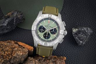 Thumbnail von Breitling Avenger B01 Chronograph 44 Stainless Steel Ref. AB0147101L1X1