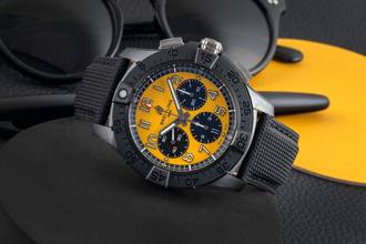 Thumbnail von Breitling Avenger B01 Chronograph 44 Night Mission Ceramic Ref SB0147101I1X2 B&P