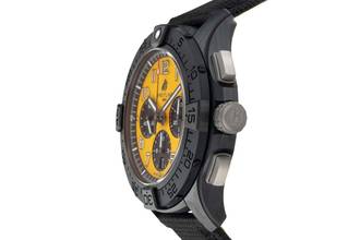 Thumbnail von Breitling Avenger B01 Chronograph 44 Night Mission Ceramic Ref SB0147101I1X2 B&P