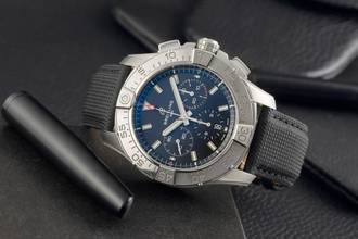 Thumbnail von Breitling Avenger B01 Chronograph 44 Steel Automatic Ref. AB0147101B1X1 B&P New