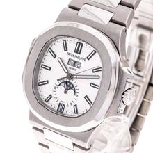 Thumbnail von Patek Philippe Nautilus White Annual Calendar – 5726/1A-010 – like NEW – 2013 Full Set