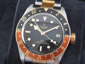 Thumbnail von Tudor Black Bay GMT Heritage GMT unworn safe watch in full set from 2022 LC 100 in the absolute full set with original purchase receipt, like new in the store
