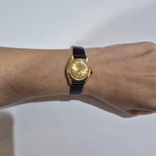Thumbnail von Rolex Oyster Perpetual Lady Bubbleback Ouro 24mm Automático