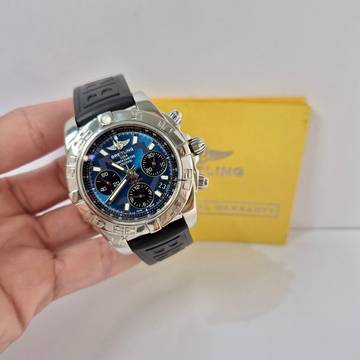  Breitling Chronomat 41 B01 41mm Blue Dial Automático Completo 