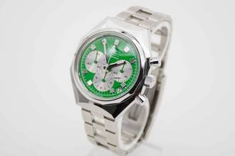 Thumbnail von Zenith Defy Chronograph USM Edition Green Dial Fullset with USM Cabinet from 2025 No. 51 of 60