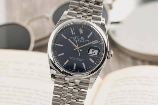  Rolex Datejust 36 Blue Dial Oyster Stahl Automatik Ref. 126200 B&P 2019 