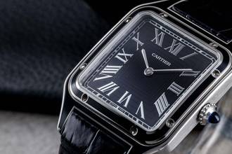 Thumbnail von Cartier Santos Dumont Black Lacquer Handaufzug Herrenuhr Ref. WSSA0046 B&P 2024
