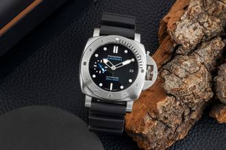  Panerai Luminor Submersible Automatik Herrenuhr Ref. PAM00973 B&P 