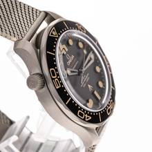 Thumbnail von Omega Seamaster Diver 300 M 007 Titanium James Bond – 210.90.42.20.01.001 – NEW 05/2026 Full Set