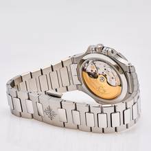 Thumbnail von Patek Philippe Nautilus 35 Diamond Bezel – 7118/1200A-001 – NEW & Unworn – 12/2025 Full Set