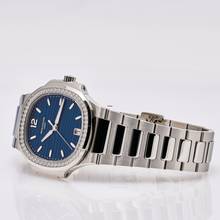 Thumbnail von Patek Philippe Nautilus 35 Diamond Bezel – 7118/1200A-001 – NEW & Unworn – 12/2025 Full Set