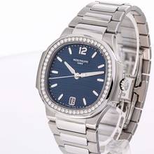 Thumbnail von Patek Philippe Nautilus 35 Diamond Bezel – 7118/1200A-001 – NEW & Unworn – 12/2025 Full Set