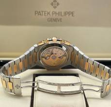 Thumbnail von Patek Philippe Nautilus FULL SET BOX+PAPERS TOP CONDITION year:2018 SERVICED 2025