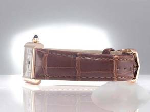 Thumbnail von Cartier Tank Louis Cartier Kleines Modell Rosegold 750 2020 Wgta0010 Handaufzug 18kt Rose Gold