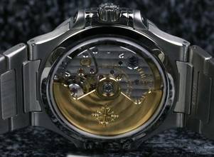 Thumbnail von Patek Philippe Nautilus Lady Nautilus 7118/1200A Steel - like New - Fullset 2019