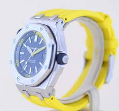 Thumbnail von Audemars Piguet Royal Oak Offshore Diver Blue Dial Yellos Rubber Summer B+P