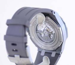 Thumbnail von Audemars Piguet Royal Oak Offshore Chronograph 44mm Chronograph grey Titan Glasboden B+P