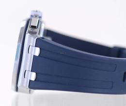 Thumbnail von Audemars Piguet Royal Oak Offshore Chronograph 42mm Chronograph blue Titan Sportler B+P