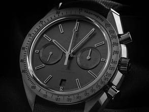 Thumbnail von Omega Speedmaster Dark Side of the Moon Ref.310.92.44.51.01.003 2026 Full Set Ungetragen Speedmaster Dark Side of the Moon Faltschließe