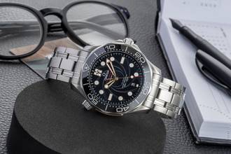 Thumbnail von Omega Seamaster Diver 300 M James Bond Automatik Stahl 210.22.42.20.01.004 B&P