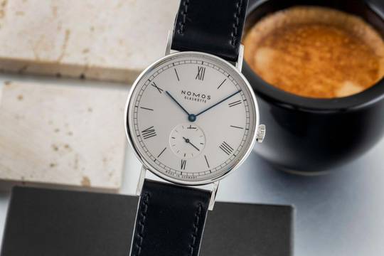  NOMOS Ludwig 38 Edelstahl Handaufzug Herrenuhr Ref. 235 B&P 2021 