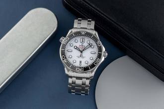 Thumbnail von Omega Seamaster Diver 300 M Stahl Automatik Ref. 210.30.42.20.04.001