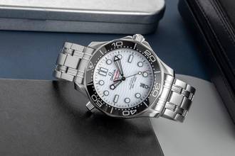 Thumbnail von Omega Seamaster Diver 300 M Stahl Automatik Ref. 210.30.42.20.04.001