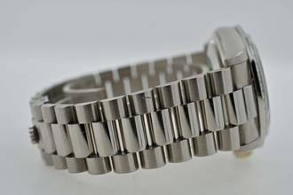Thumbnail von Rolex Day-Date Oyster Perpetual Day Date 36 18k White Gold Weißgold Diamond Dial Bezel 18349