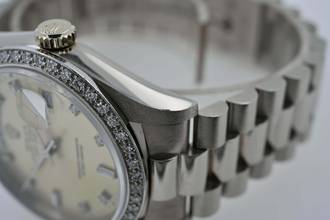 Thumbnail von Rolex Day-Date Oyster Perpetual Day Date 36 18k White Gold Weißgold Diamond Dial Bezel 18349