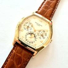 Thumbnail von Patek Philippe Perpetual Calendar 5040J
