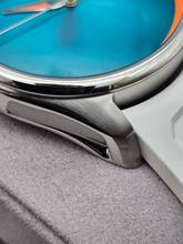 Thumbnail von H.Moser & Cie. Pioneer Centre Seconds Spiced Aqua 3201-1202 Turquoise fumé Unworn/New Condition Full Set 4/2026