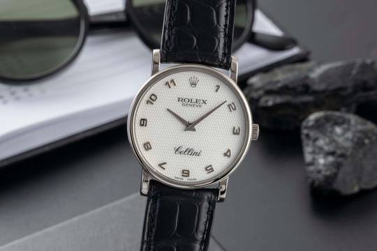  Rolex Cellini 18K (0,750) Weissgold Handaufzug MOP Dial Unisex Ref. 5115 