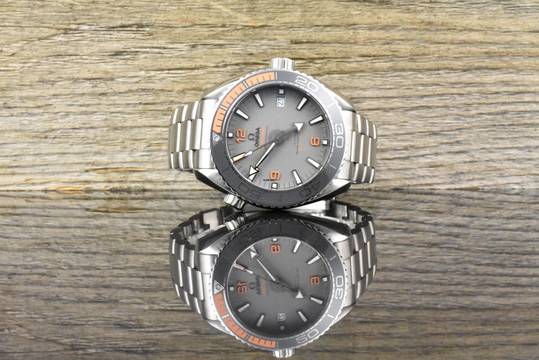  Omega Seamaster Planet Ocean 600M Co-Axial 43.5MM Master Chronometer Grey Ceramic Automatic - Box 