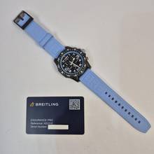 Thumbnail von Breitling Endurance Pro Miami Blue 44mm Quartz Complete