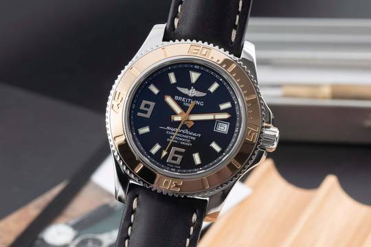  Breitling Superocean 44 Stahl / Gold Automatik Datum Ref. C1739112/BA77 B&P 
