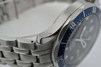 Thumbnail von Omega Seamaster Diver 300 M Professional Chronometer 2531.80 Never Polished Mint