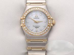 Thumbnail von Omega Constellation Ladies Lady Constellation Edelstahl Gelbgold Perlmutt Diamanten 1267.75.00 Brillanten Steel 18kt Yellow Gold