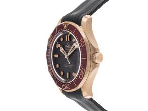 Thumbnail von Omega Seamaster Diver 300 M Ref.210.92.42.20.01.003 Bj.2026 Full Set Ungetragen Seamaster Diver 300m 9kt Bronze Gold