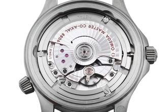 Thumbnail von Omega Seamaster Diver 300 M James Bond 007 Titanium Automatic 210.90.42.20.01.001