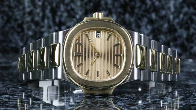  Patek Philippe Nautilus Lady Mini Steel Gold 4700/1JA 