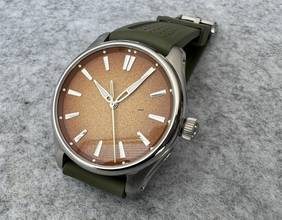 Thumbnail von H.Moser & Cie. Pioneer Amber Sand Bucherer Limited Edition of 88 pieces