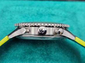 Thumbnail von Breitling Navitimer 1 B01 Chronograph 43mm EB01381A1B1X1 Aston Martin Aramco Formula Unworn New Condition 5-2026 Limited Edition