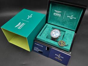 Thumbnail von Breitling Navitimer 1 B01 Chronograph 43mm EB01381A1B1X1 Aston Martin Aramco Formula Unworn New Condition 5-2026 Limited Edition